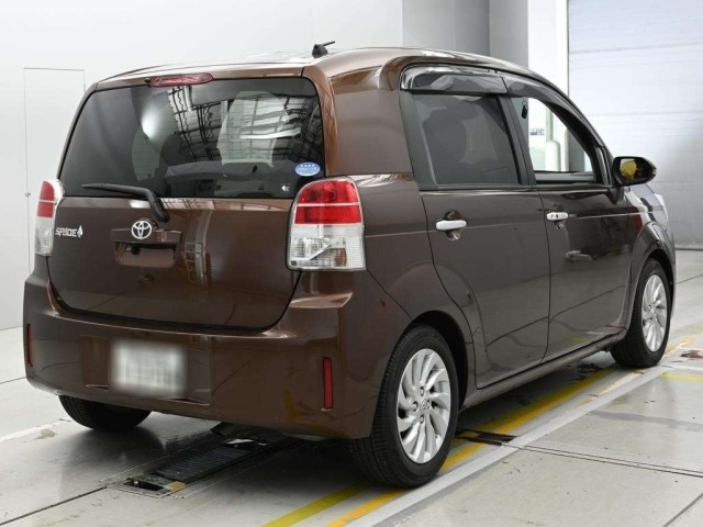 Toyota SPADE 2019 7949164-1