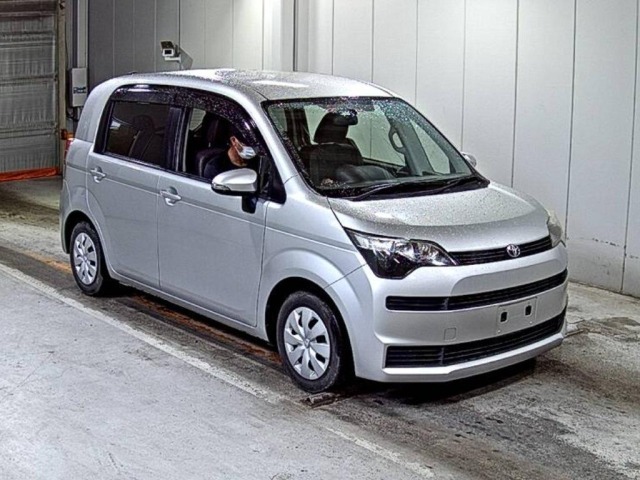 Toyota SPADE 2013 7949167-0