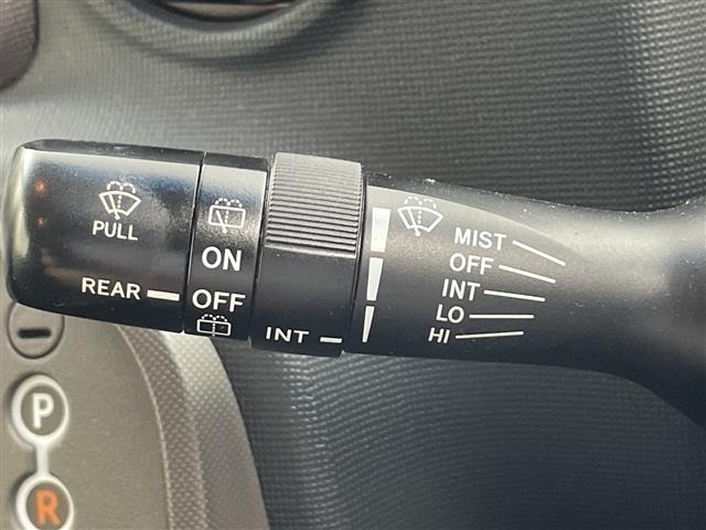 Toyota SPADE 2013 7949239-2