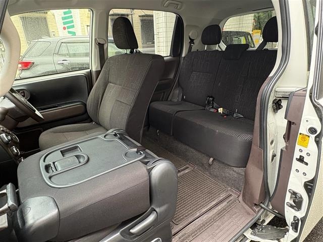 Toyota SPADE 2012 7949241-11