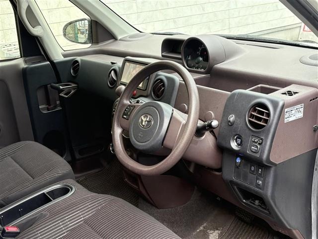 Toyota SPADE 2012 7949241-5