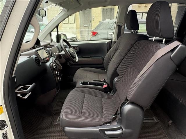 Toyota SPADE 2012 7949241-9