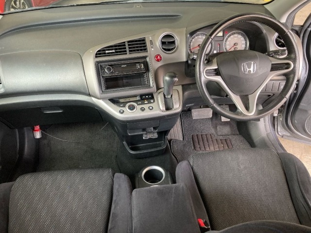 Honda STREAM 2013 7951997-3