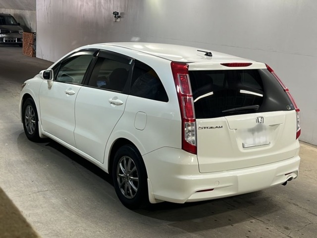 Honda STREAM 2012 7952008-1