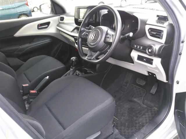 Suzuki SWIFT 2024 7965652-3