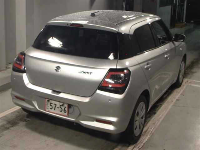 Suzuki SWIFT 2024 7965652-5