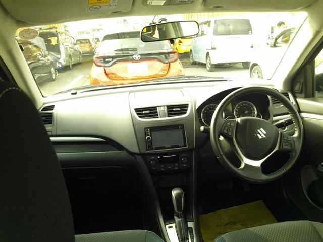Suzuki SWIFT 2013 7965668-8