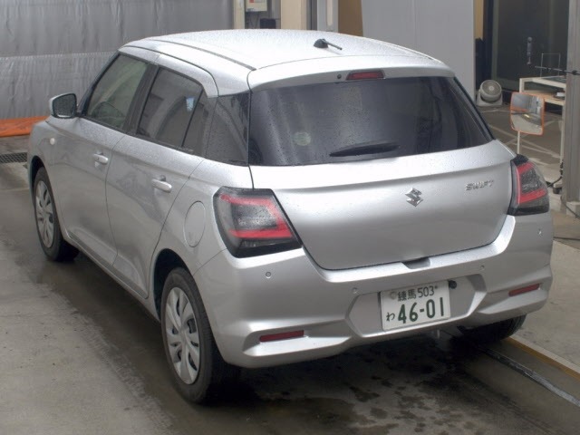 Suzuki SWIFT 2024 7965731-1