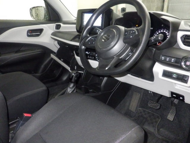 Suzuki SWIFT 2024 7965731-3