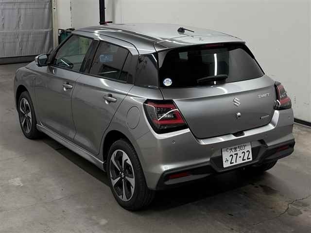 Suzuki SWIFT 2024 7965859-1