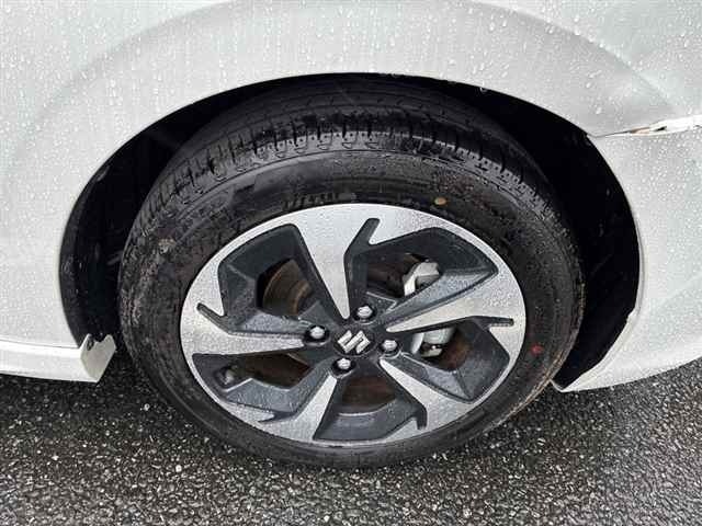 Suzuki SWIFT 2024 7965860-9