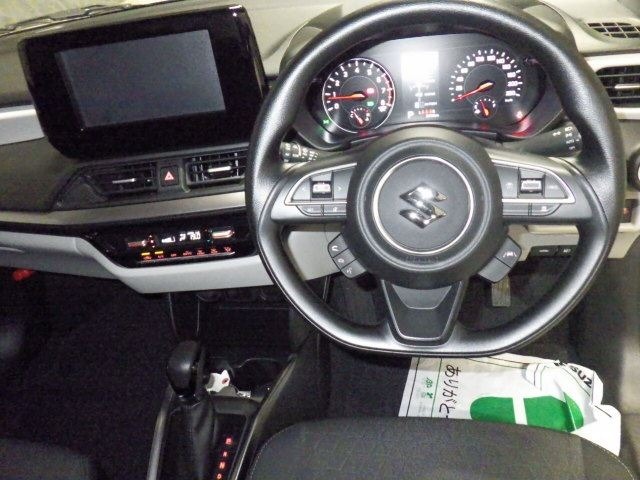 Suzuki SWIFT 2023 7965863-4