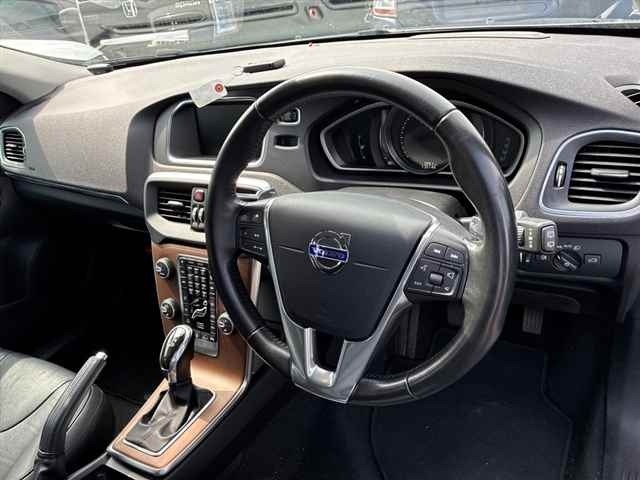 Volvo V40 2015 7965098-3