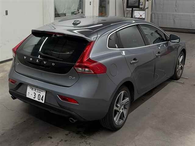 Volvo V40 2015 7965098-5