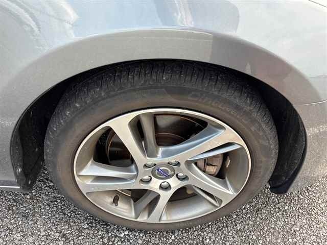 Volvo V40 2015 7965098-9
