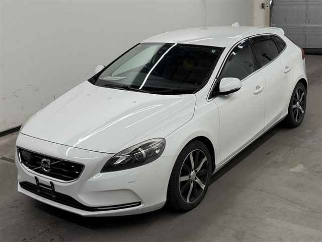 Volvo V40 2013 7965124-4