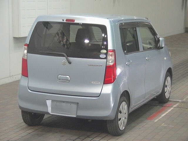 Suzuki WAGON R 2015 7956051-5