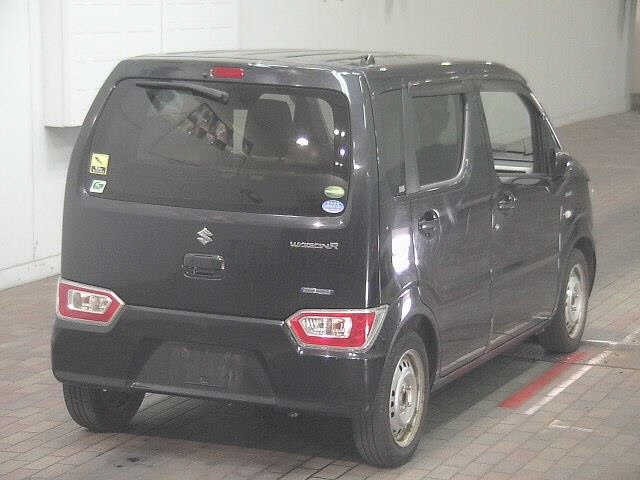 Suzuki WAGON R 2017 7956063-5