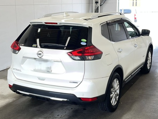 Nissan X-TRAIL 2018 7946794-1
