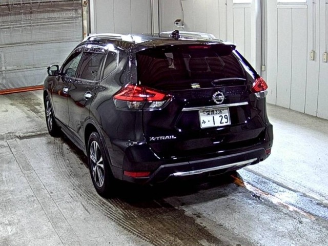 Nissan X-TRAIL 2018 7946894-1