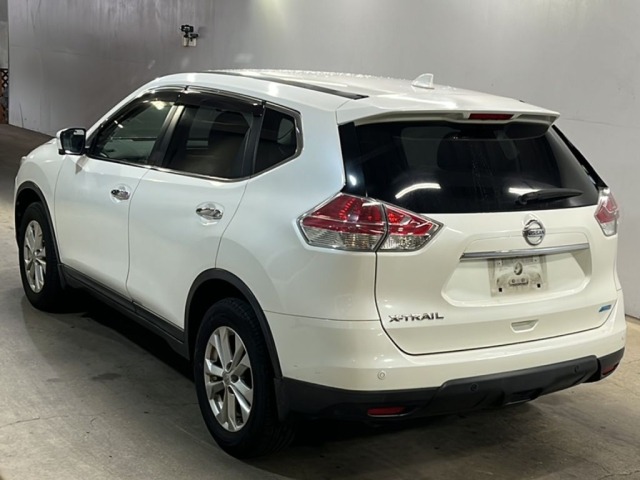 Nissan X-TRAIL 2015 7946930-1