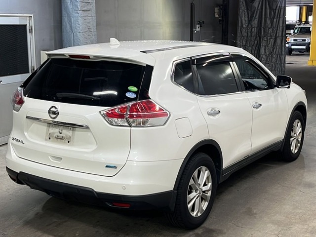 Nissan X-TRAIL 2015 7946930-5