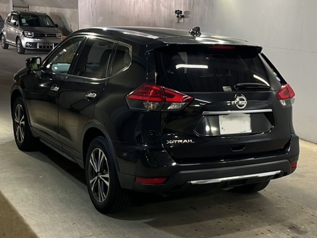 Nissan X-TRAIL 2017 7946942-1
