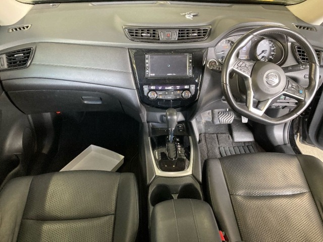 Nissan X-TRAIL 2017 7946942-3