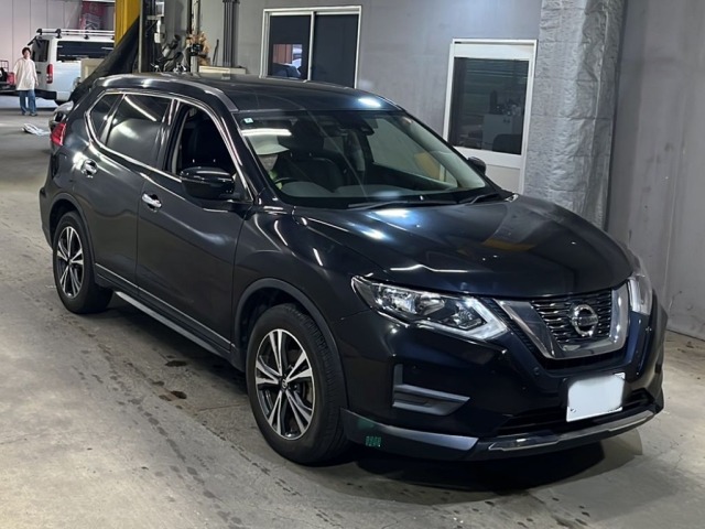 Nissan X-TRAIL 2017 7946942-4