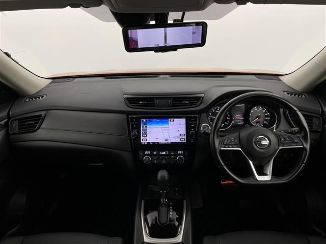 Nissan X-TRAIL 2017 7948339-11