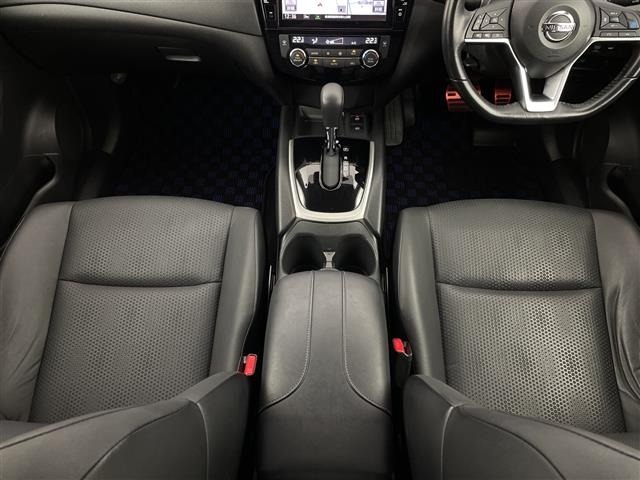 Nissan X-TRAIL 2017 7948339-2