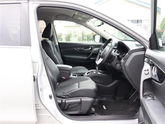 Nissan X-TRAIL 2018 7948387-10