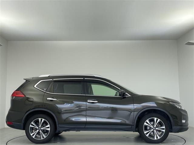 Nissan X-TRAIL 2018 7948398-13
