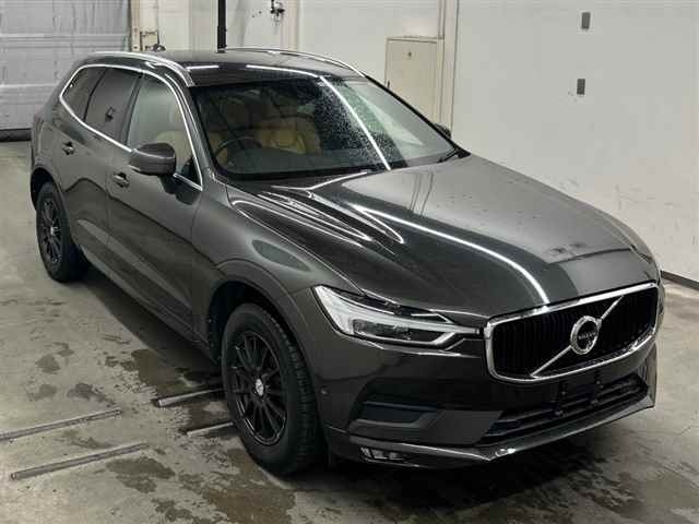 Volvo XC60 2018 7966888-0