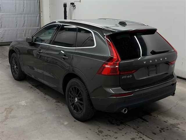 Volvo XC60 2018 7966888-1