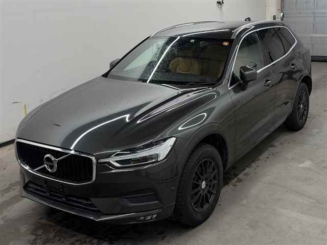 Volvo XC60 2018 7966888-4