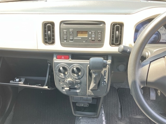 Suzuki ALTO 2015 7983211-4