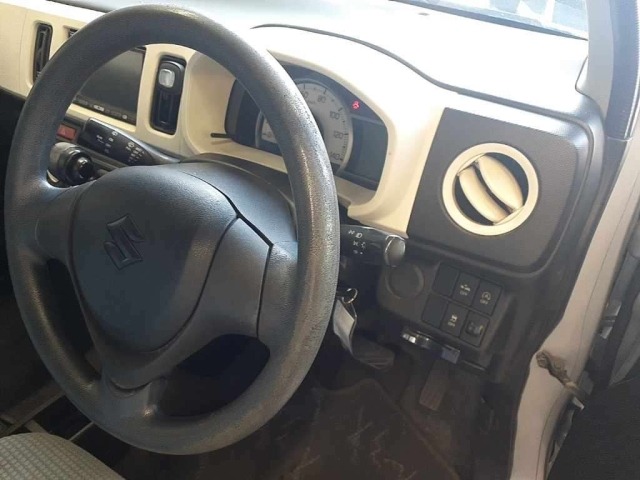 Suzuki ALTO 2015 7983284-9