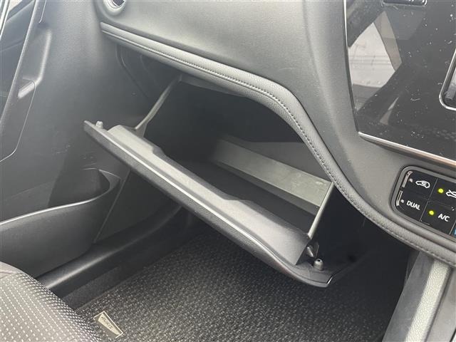 Toyota AURIS 2015 7973271-12