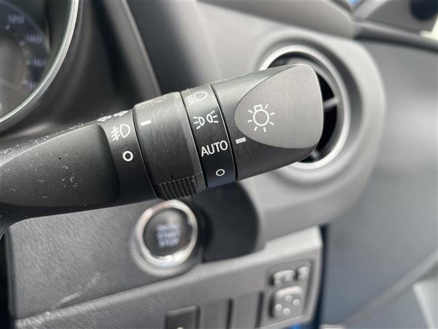 Toyota AURIS 2015 7973271-21