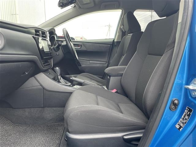Toyota AURIS 2015 7973271-6