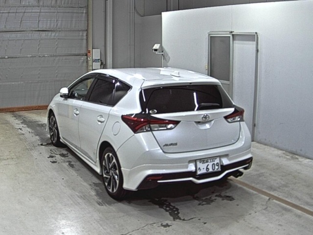 Toyota AURIS 2016 7973286-1