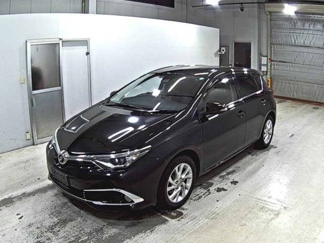 Toyota AURIS 2015 7973287-4