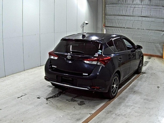 Toyota AURIS 2017 7973289-5