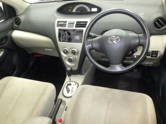 Toyota BELTA 2007 7976267-3