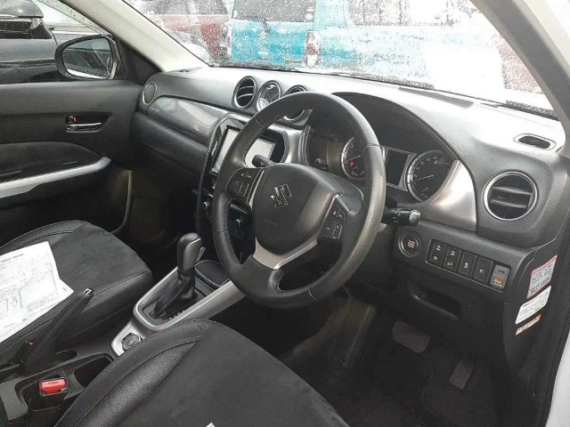 Suzuki ESCUDO 2016 7966957-9