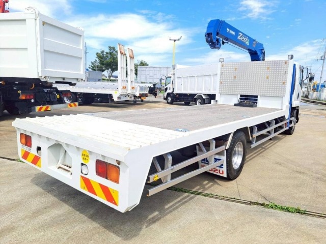 Isuzu FORWARD 2011 7972325-4