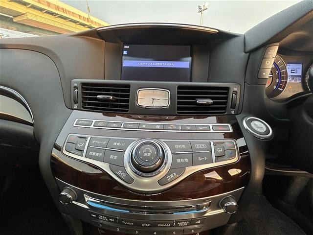 Nissan FUGA 2013 7981773-8