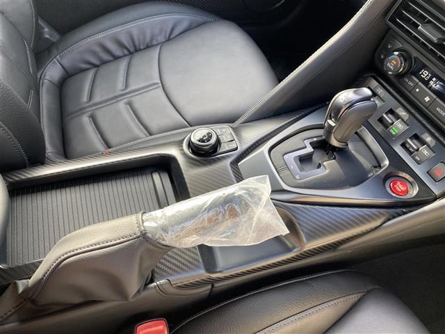 Nissan GT-R 2024 7976934-12