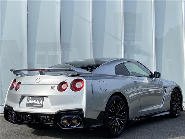 Nissan GT-R 2024 7976934-13